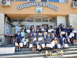 Вършец-деца-футбол-Олимпия-1