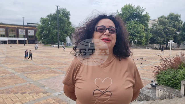 Примерите на големите оперни артисти са изключително важни за развитието на всеки изпълнител, каза Галина Великова в Добрич