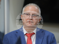 УМБАЛ „Александровска“ - медицинска апаратура - освещаване