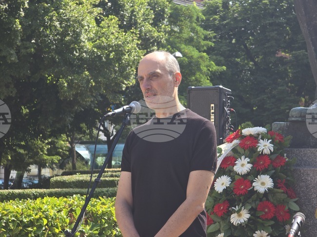 Иван Вазов е обединил в един дух, едно съзнание и една мисъл своя народ, каза Елин Иванов, внук на Елин Пелин