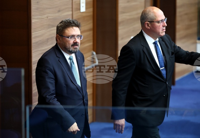 Parliament Adopts Unanimously BTA Director General's Report for 2025