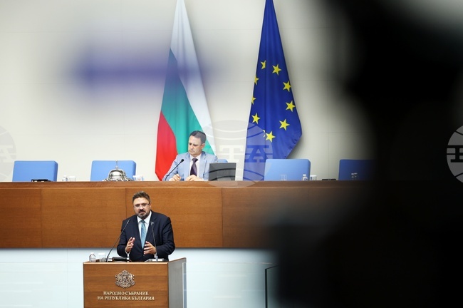 Парламентът прие единодушно отчета на генералния директор на Българската телеграфна агенция Кирил Вълчев за 2025 г. 