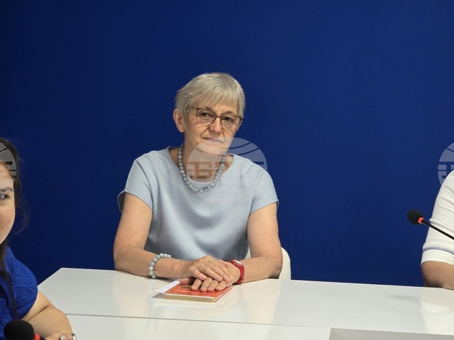 Cis moll е най-добре възприеманото от учениците произведение на Пенчо Славейков, каза учителят по български език и литература Елка Цочева