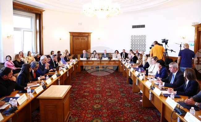 Комисията по културата и медиите в Народното събрание прие на първо гласуване законопроекта за държавния бюджет за 2026 година