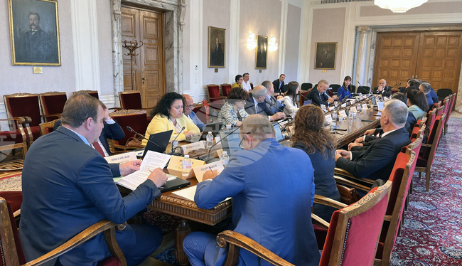 Парламентарната земеделска комисия прие на първо четене проектобюджета на държавата за 2026 г.