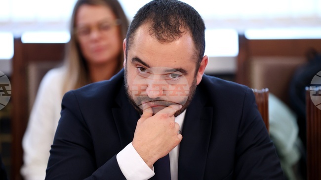 Парламентарната комисия по европейските въпроси и контрол на европейските фондове подкрепи на първо четене бюджета за тази година