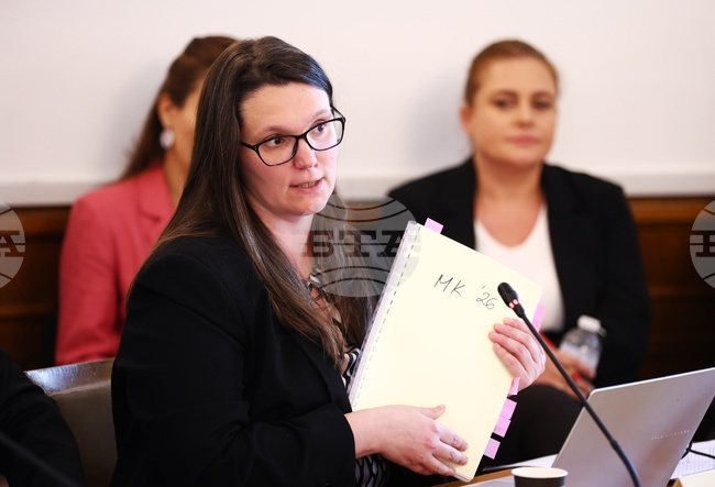 Тарифата за препредаване е въпрос на голяма несправедливост и ще бъде решена скоро, каза министърът на културата Евтим Милошев 