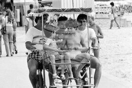 Лято в к.к. „Албена“ през 1986 година