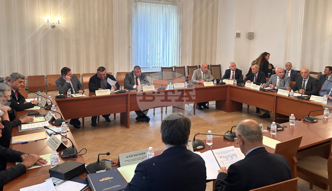 Парламентарната комисия за контрол над службите за сигурност обсъди законопроекта за държавен бюджет за 2026 г.