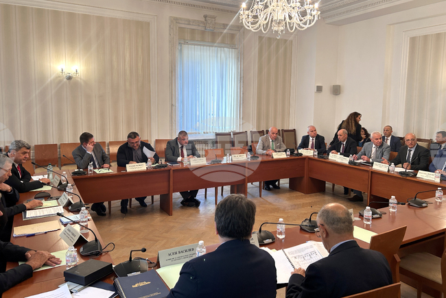 Парламент - Комисия за контрол над службите за сигурност