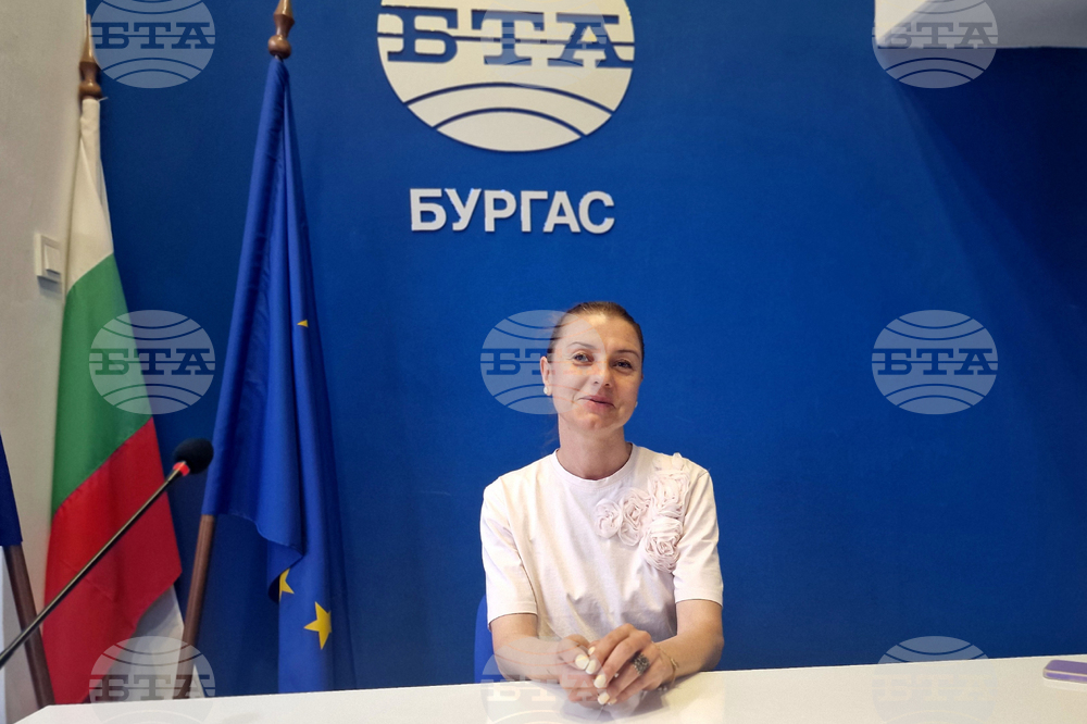 Национален пресклуб на БТА Бургас - списание ЛИК - „Неотразимата Гена“ - представяне