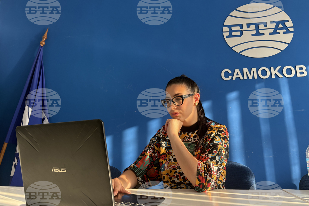 Национален пресклуб на БТА Самоков - списание ЛИК - „Неотразимата Гена“ - представяне