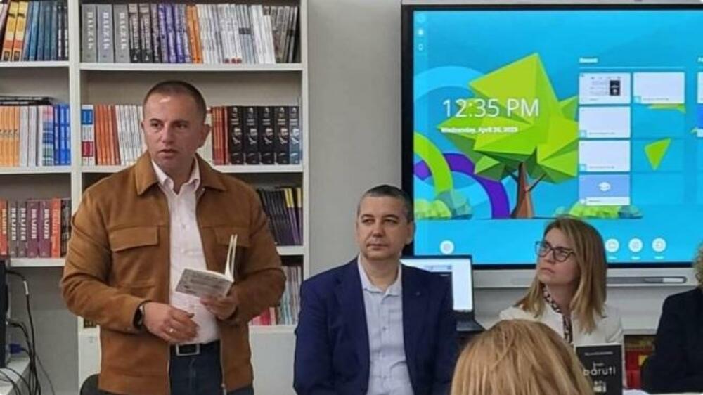 МИА: Представяне в Корча на "Буре Барут" от Деян Дуковски в превод на албански