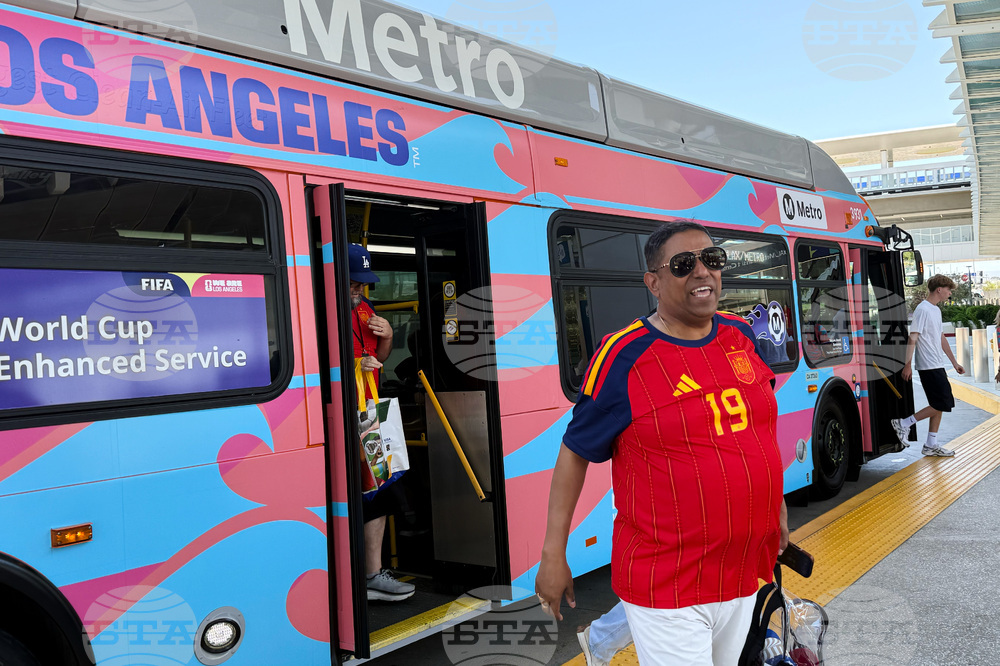 WCup Los Angeles Transit