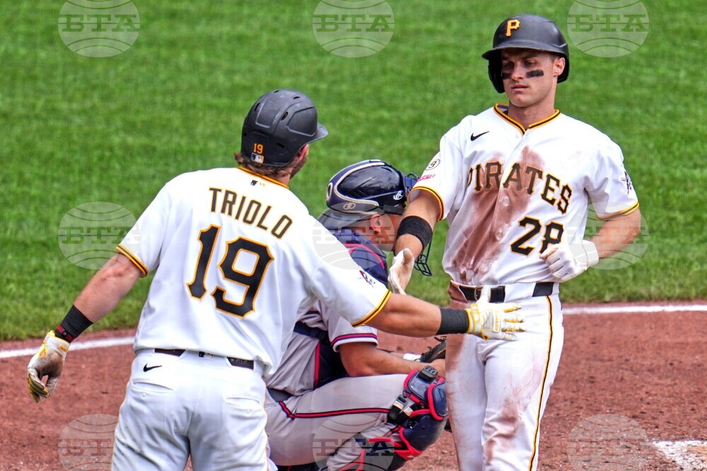 Braves Pirates Baseball