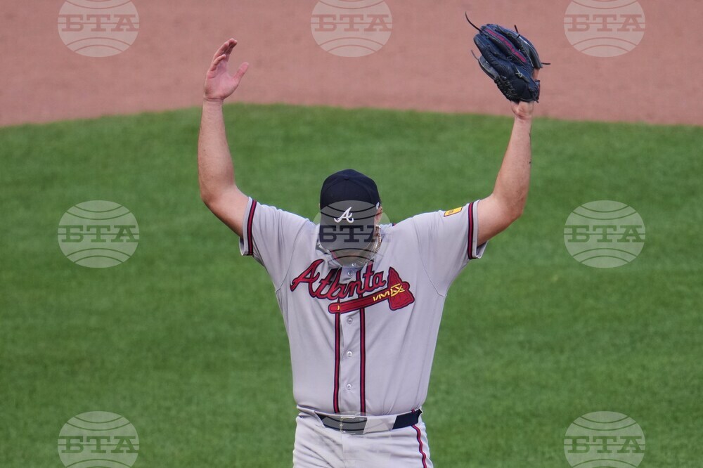 Braves Pirates Baseball