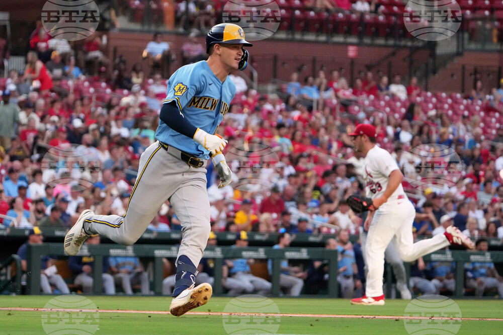 Brewers Cardinals Baseball
