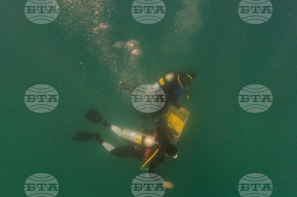 Israel Sea Clearing Munitions