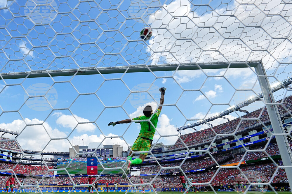 CORRECTION Morocco France WCup Soccer