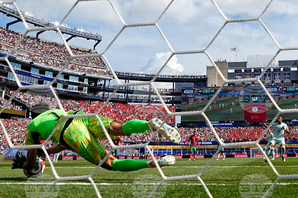 CORRECTION APTOPIX Morocco France WCup Soccer