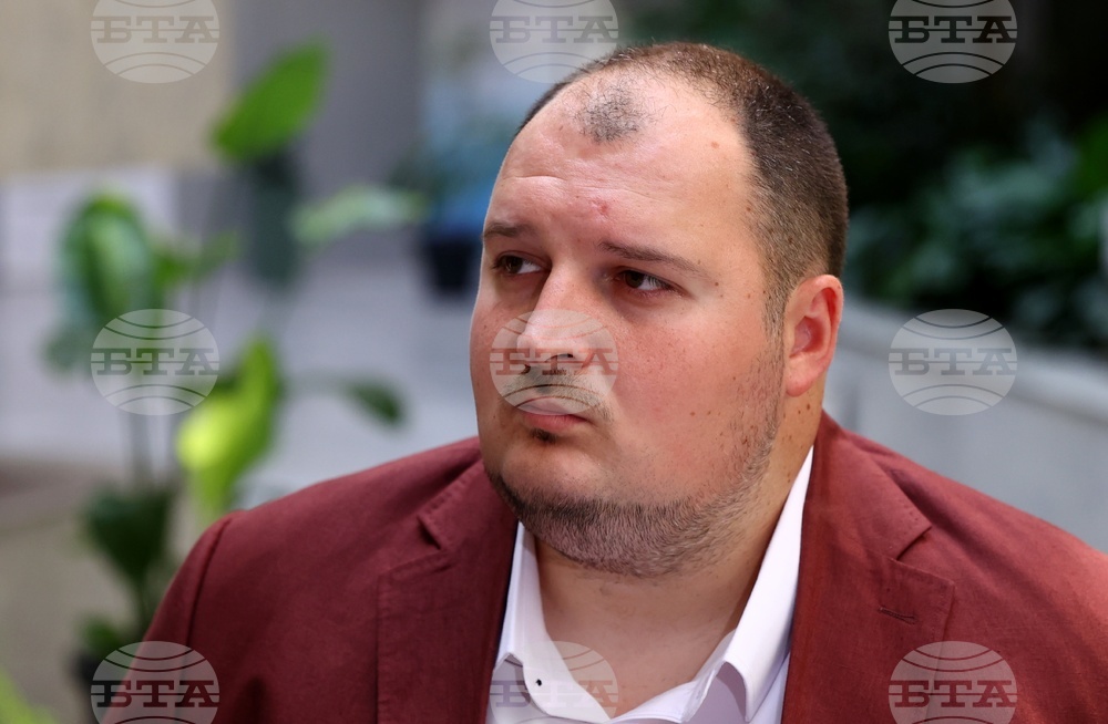 Иван Шишков - Никола Лютов - брифинг