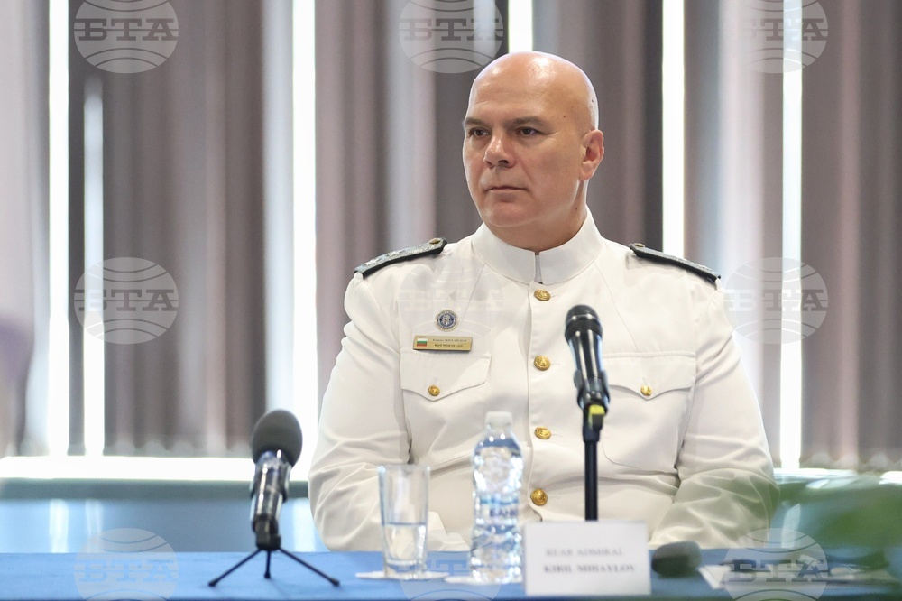 Бургас - Противоминна военноморска група „MCM Black Sea“ - смяна на командването