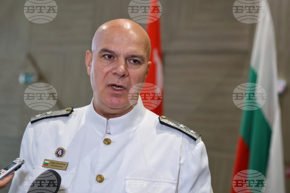 Bulgarian Navy Reports Fewer Drifting Mines in Black Sea