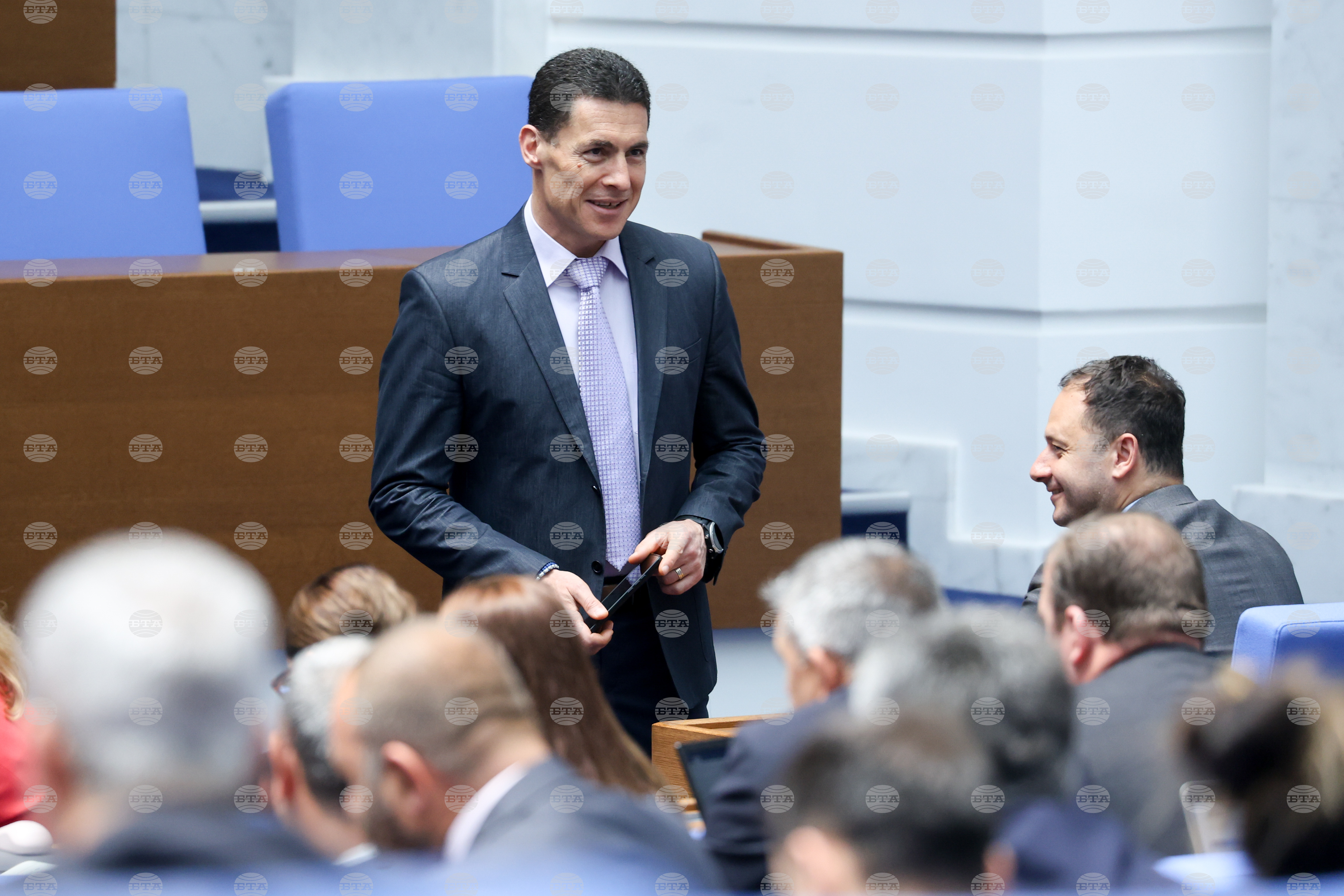 Парламентът прие на първо четене проектобюджета на Националната здравноосигурителна каса за 2026 г.