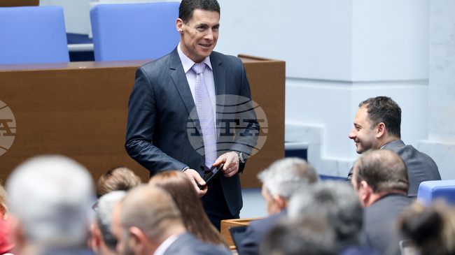 Парламентът прие на първо четене проектобюджета на Националната здравноосигурителна каса за 2026 г.
