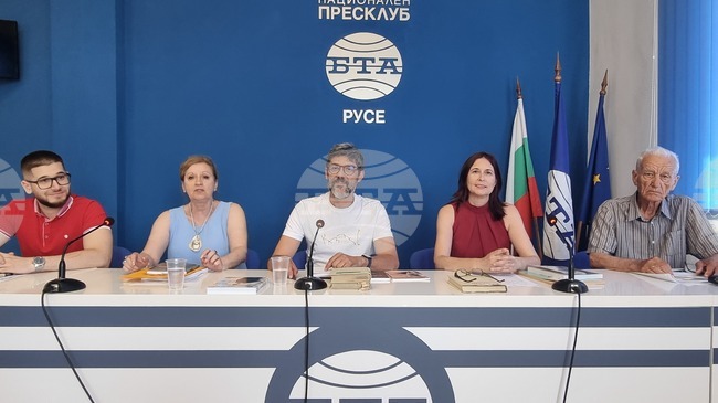 Литературоведи, изследователи и педагози дискутираха в Русе връзките на Пенчо Славейков с родени в града негови съвременници