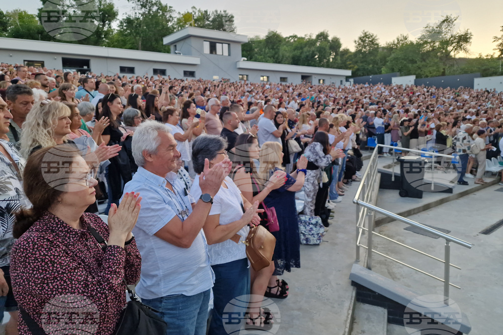 Горна Оряховица - Концерт на Лили Иванова