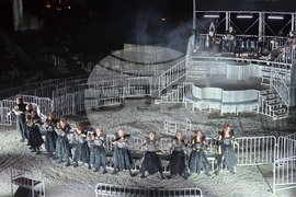 Гърция - Епидавър - Античен театър  - „Вакханки“ - премиера