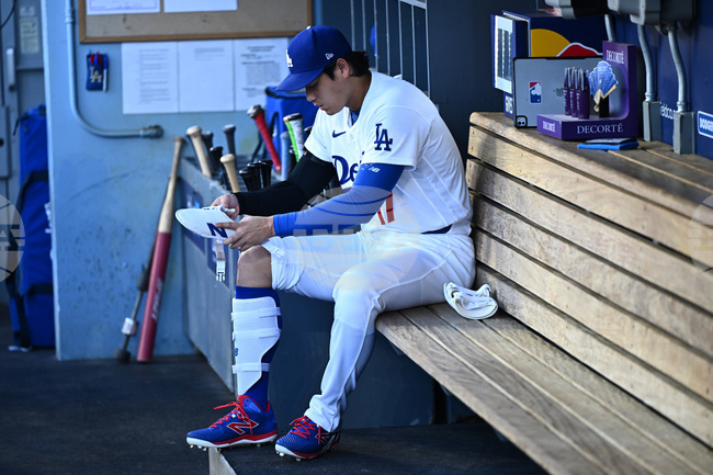 Diamondbacks Dodgers Baseball