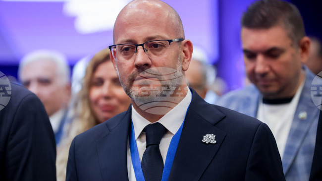 Радан Кънев е новият лидер на партията "Демократи за силна България"