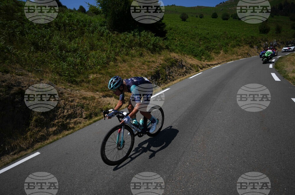 CORRECTION Cycling Tour de France