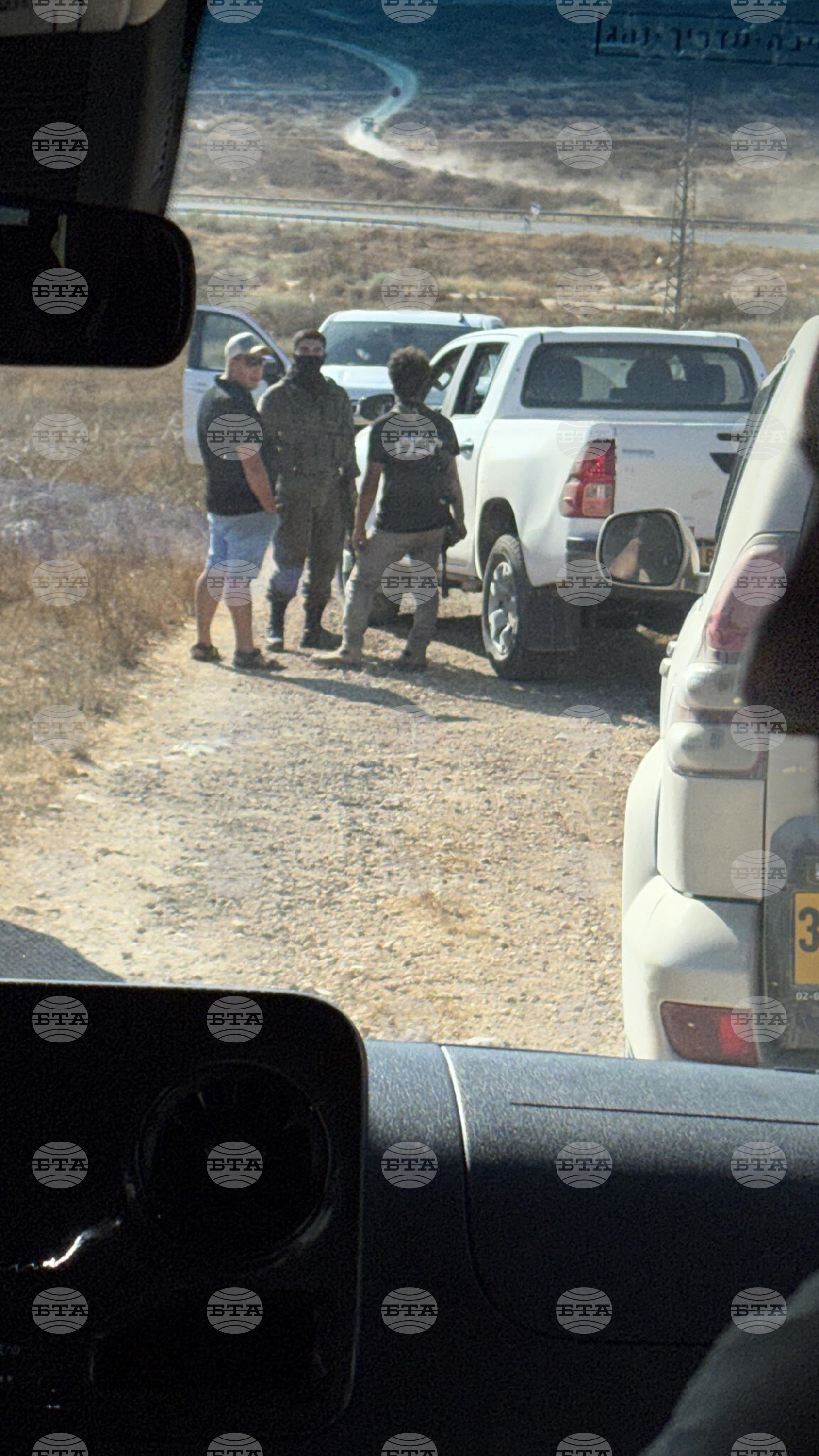 Mideast Wars-West Bank-Khanna