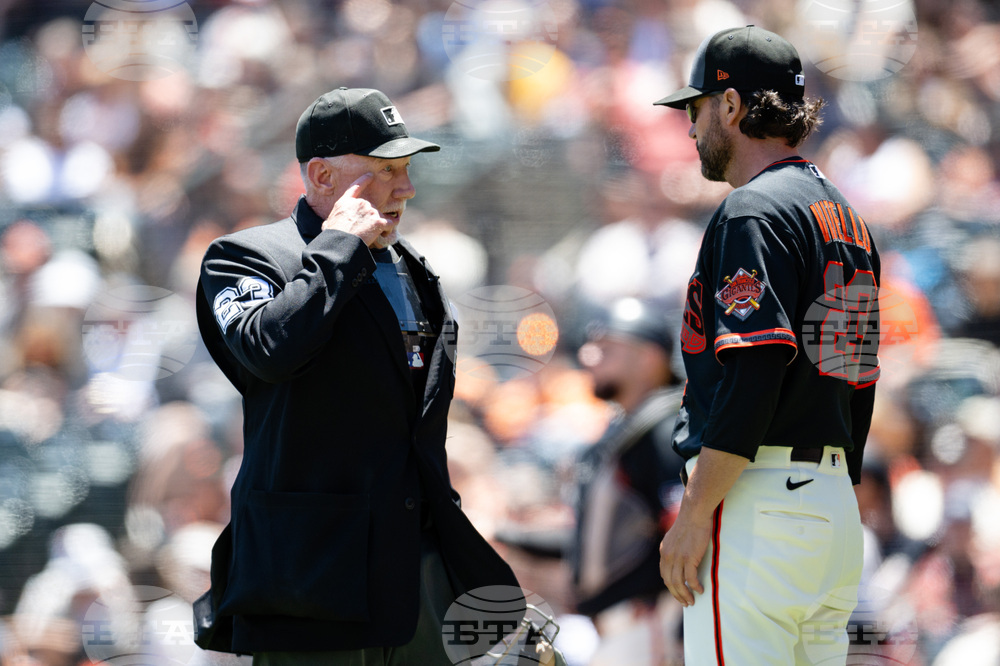 Rockies Giants Baseball