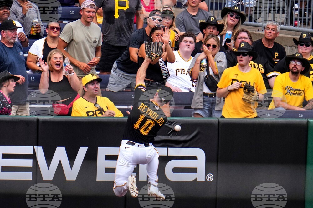 Brewers Pirates Baseball