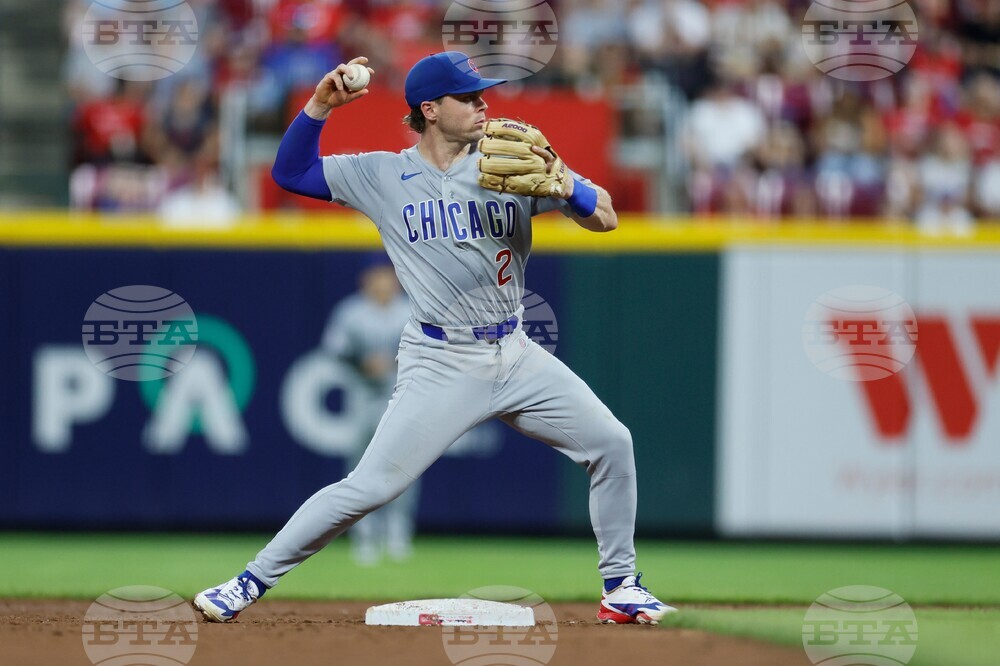Cubs Reds Baseball