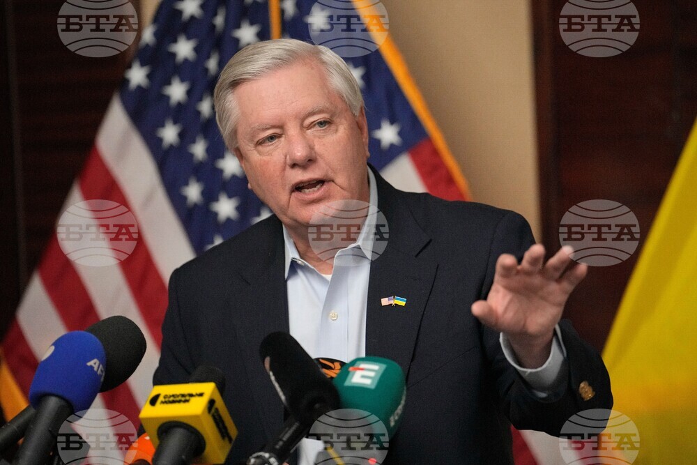 Lindsey Graham Dies