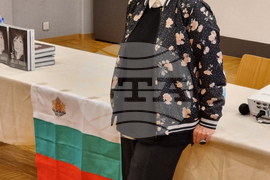 Швейцария - Цветана Манева - книга - представяне