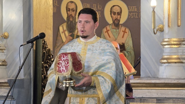 Който осъжда, си присвоява Божиите права, каза отец Иван от плевенския храм „Света Параскева“