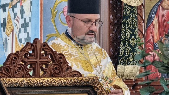 Св. Паисий Светогорец е ярко свидетелство, че Божията благодат действа и в наши дни, каза в проповедта си отец Йоан от сливенския храм "Св. Петка"