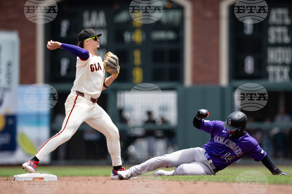 Rockies Giants Baseball