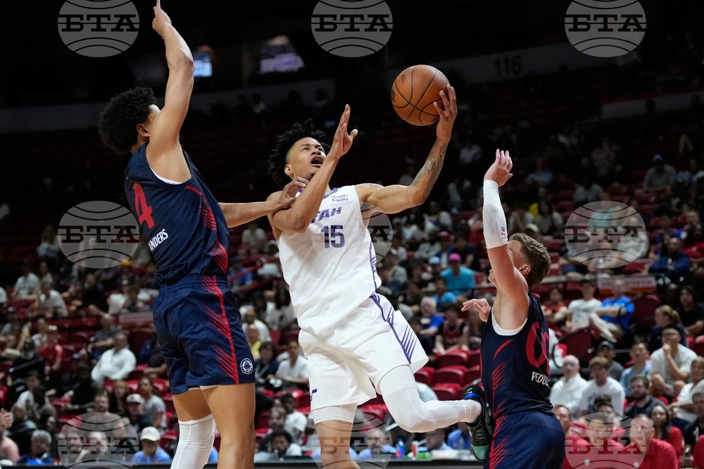Clippers Jazz Basketball