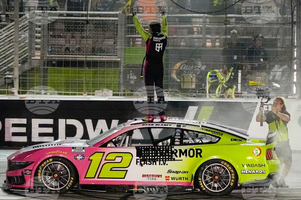 NASCAR Atlanta Auto Racing