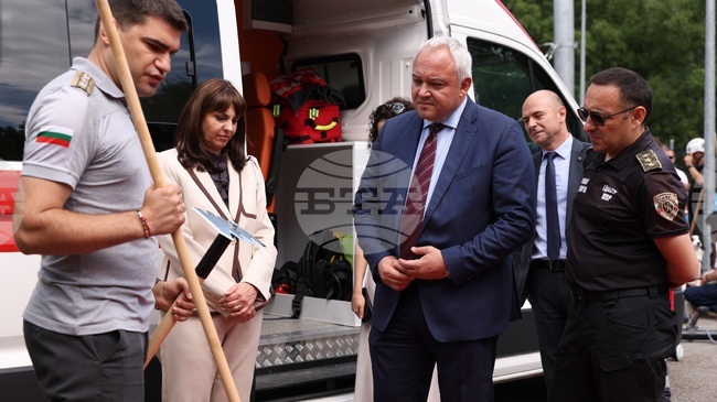 По-готови сме от миналата година за борба с пожарите, усилията ни са насочени към превенция, заяви вътрешният министър Иван Демерджиев