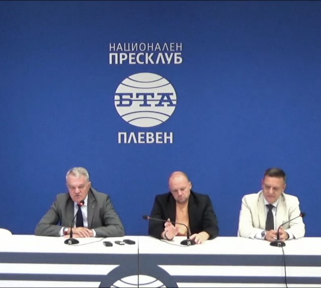 Румен Петков: Държавата трябва да се ангажира със спасяването на галерия „Дарение Светлин Русев“ в Плевен