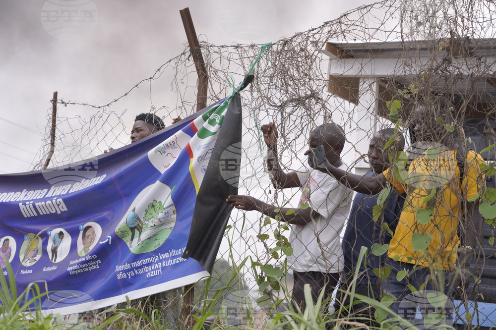Congo Ebola Workers Strike