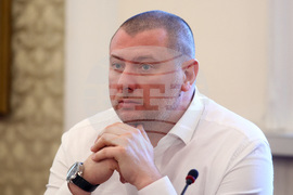 Парламент - Комисия по електронно управление и информационни технологии